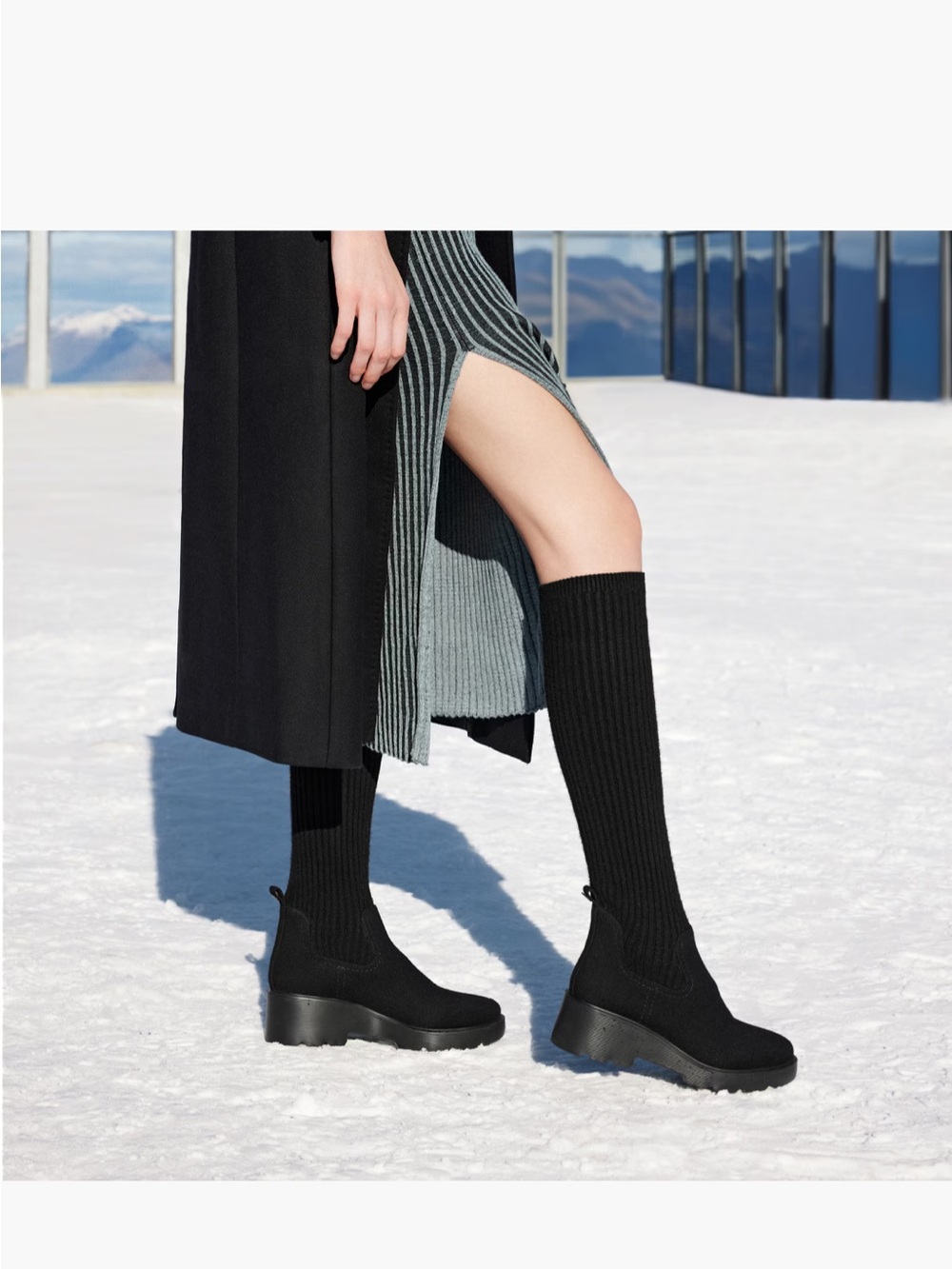 Vivaia Eduarda Knee-High Knit Platform Heeled Boots in Black size 8 - Picture 2 of 7